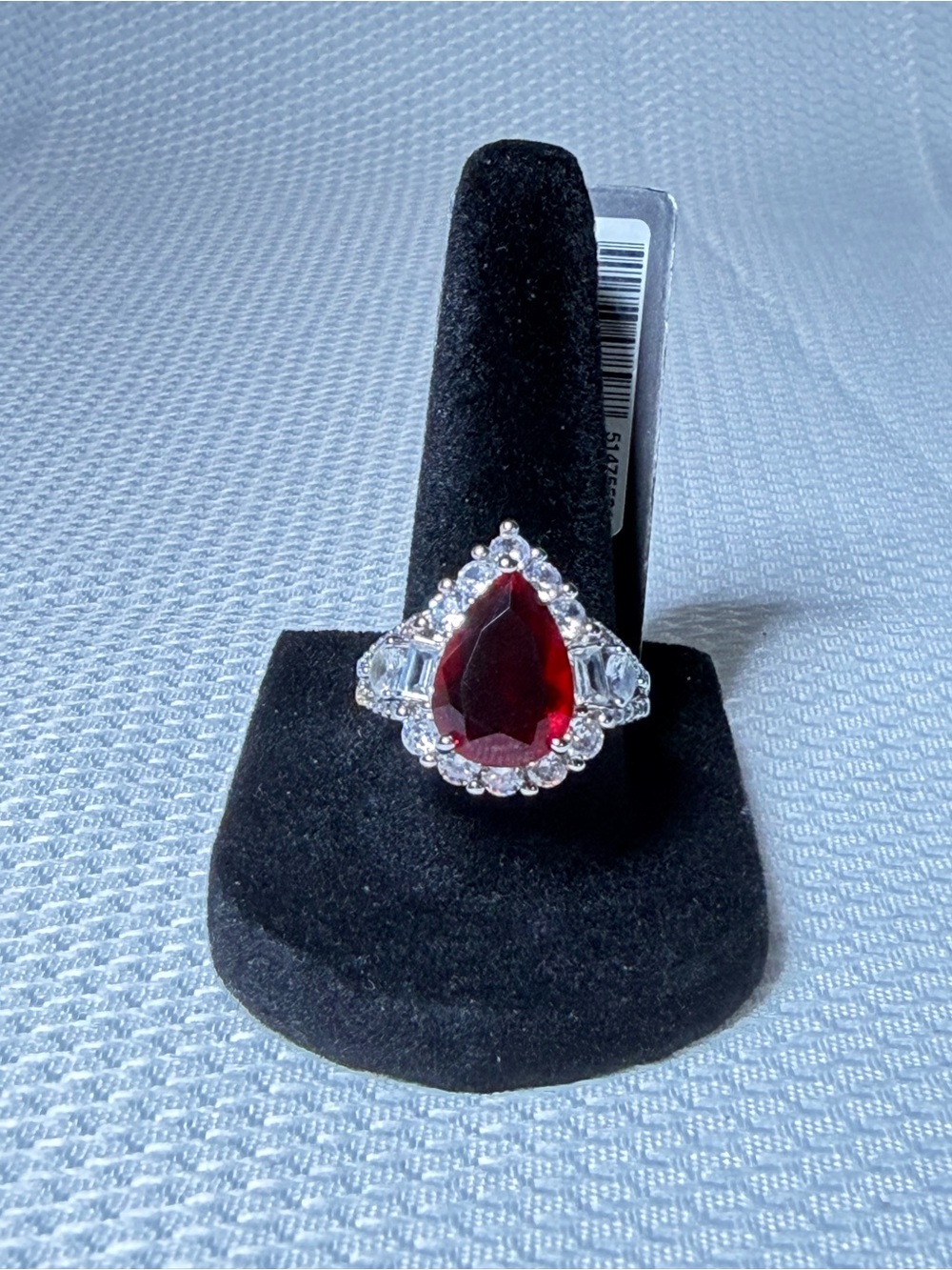 Silver Ring w/Red Teardrop & Halo